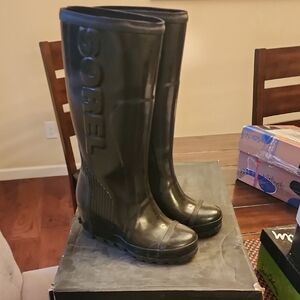 Used Sorel Black Rain Boots